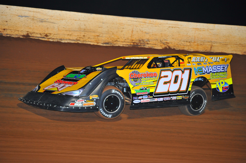 Billy Ogle , Jr. picked up his first Spring Nationals win at Smoky Mountain.