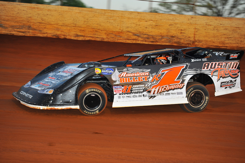 Riley Hickman dominated the Steelhead Late Model class in Cleveland on Friday night.