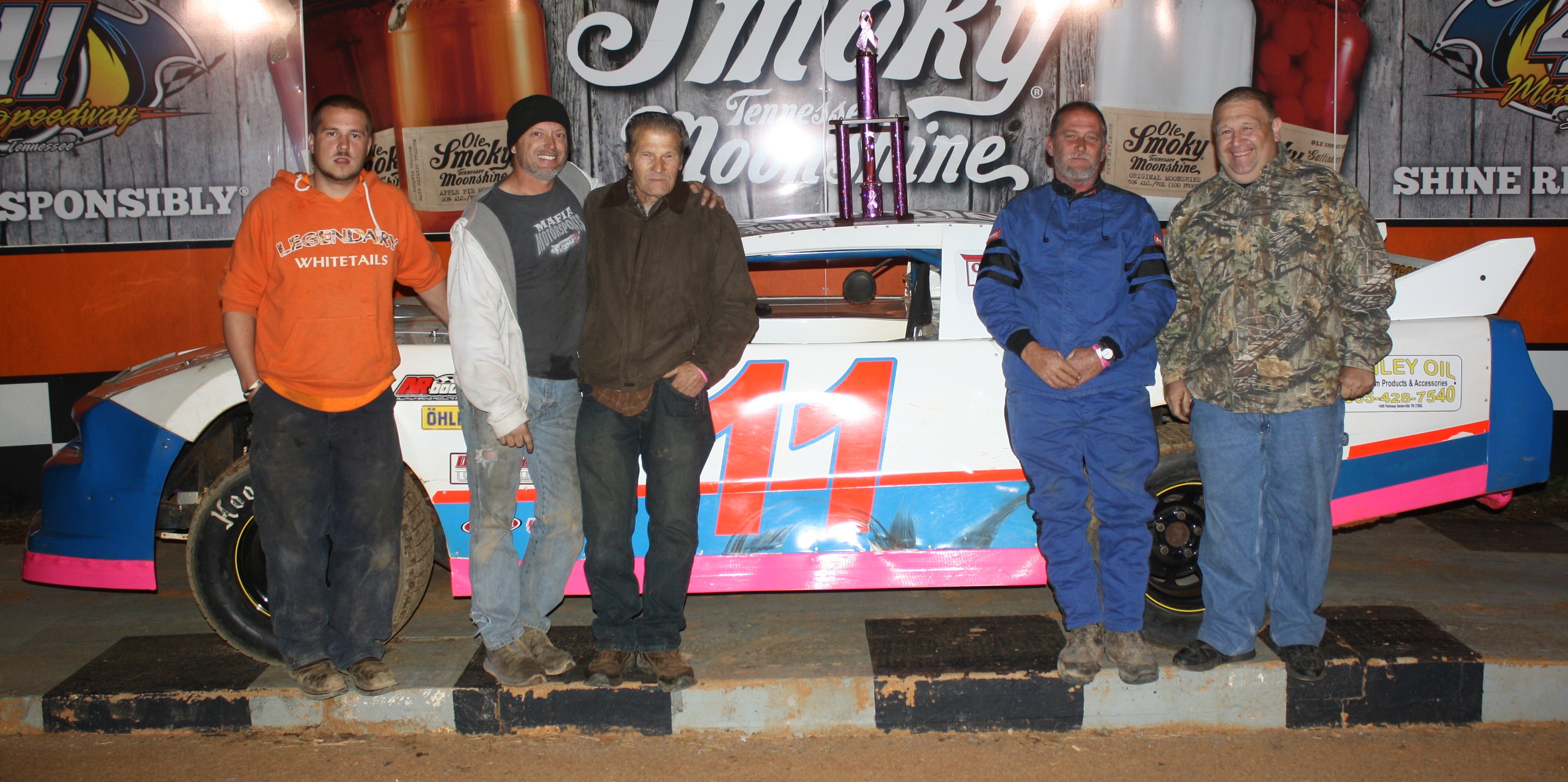 Dale Watson and crew after the Street Stock feature at 411. 