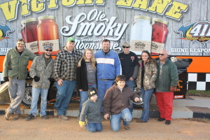 Wayne Rader celebrates his Sportsman win with family and crew members. 