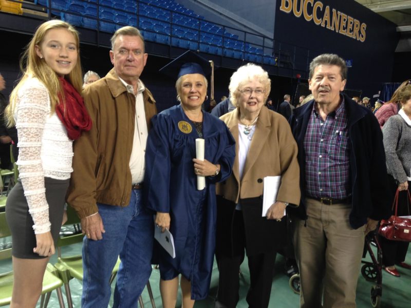 Niece Kayleigh, Husband Lacy, Eva Taylor Hunter, Mother Dottie, and Stepfather Warren.