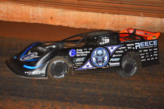 Bloomquist cruised to the win in Tazewell